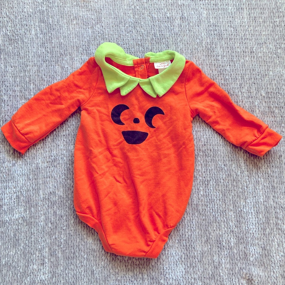 Cat & Jack Pumpkin Halloween Bodysuit Baby Orange Green 6-9 Months